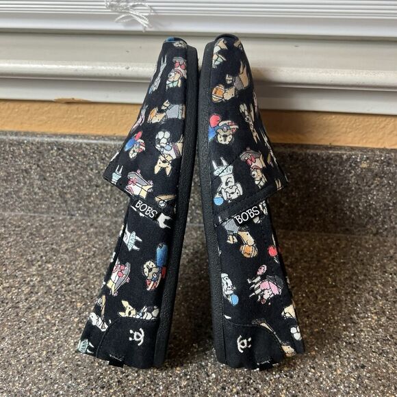 BOBS from Skechers Memory Foam Dogs Sports Black Canvas Slip On Shoe Womens Sz 7 - Picture 5 of 11